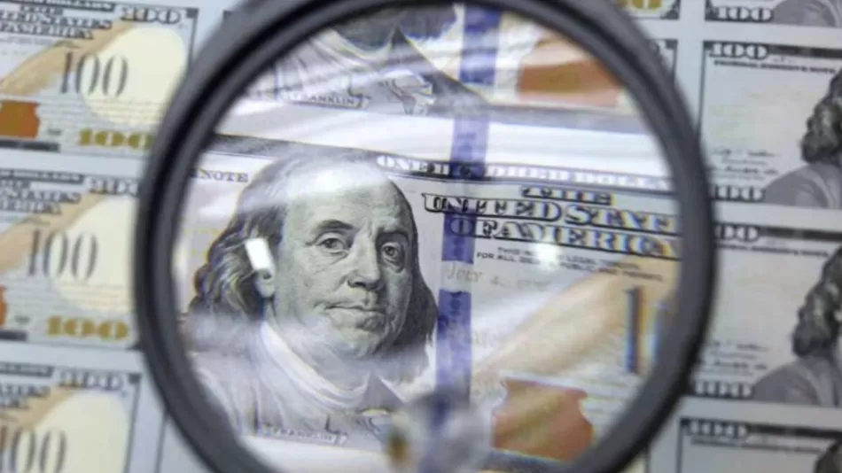 ¿Baja el dólar a partir del lunes?: el tajante análisis de uno de los economistas más escuchados